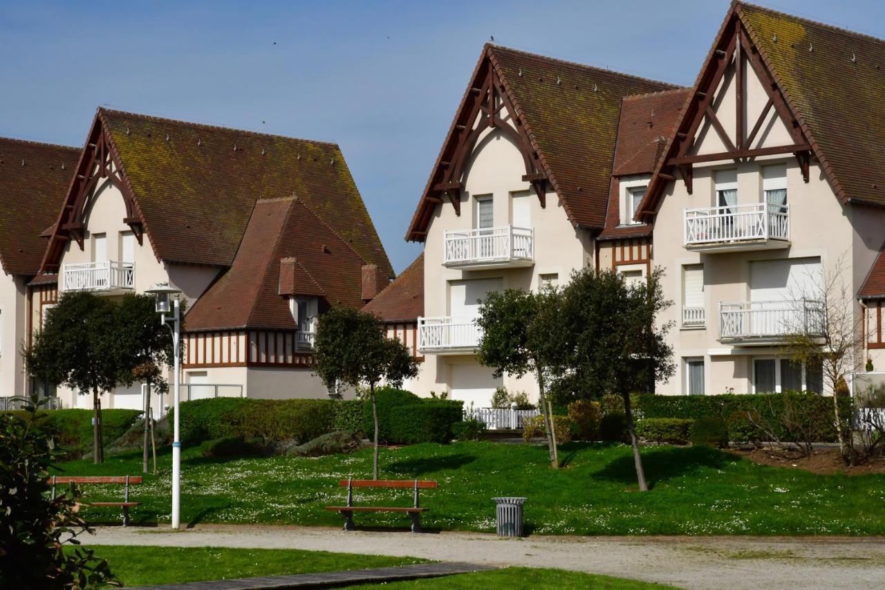 Appt Centre De Courseulles - 100M De La Plage Zewnętrze zdjęcie